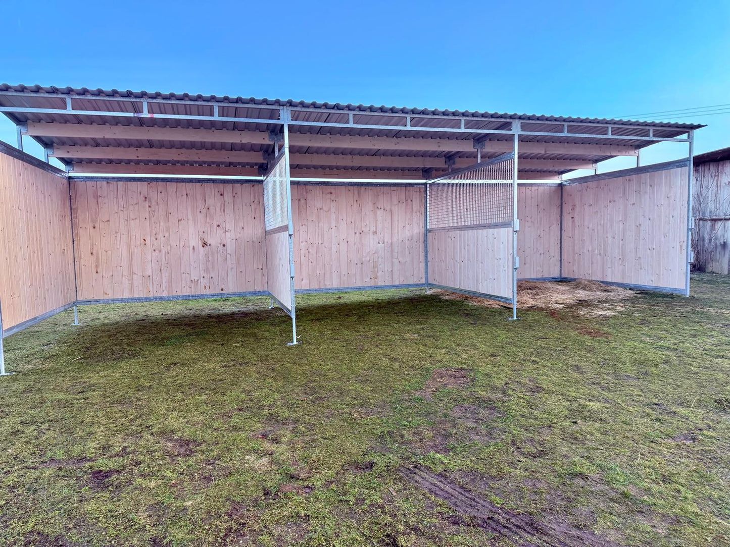 Holzunterstand für Pferde 3 x 6 m