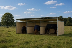 Dřevěný přístřešek pro koně 3 x 9 m